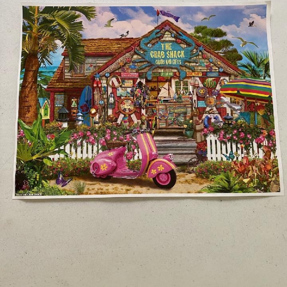White Mountain Puzzle 1000 piece "The Crab Shack"